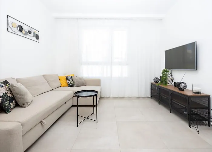 Junia Boutique Apartment *