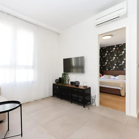 Junia Boutique * Spalato